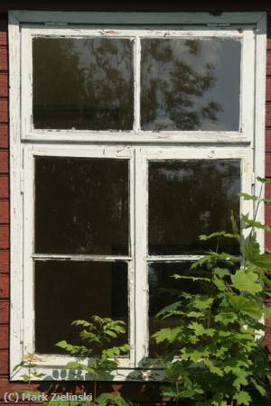 Missing Image: i_0058.jpg - Window On Abandoned School