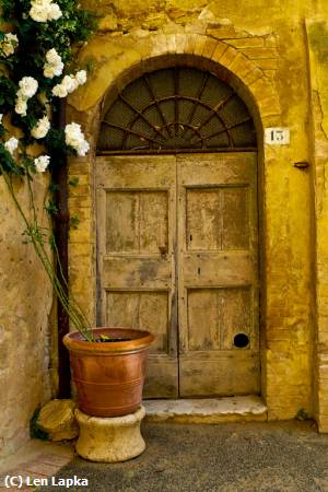 Missing Image: i_0060.jpg - Tuscan Doorway