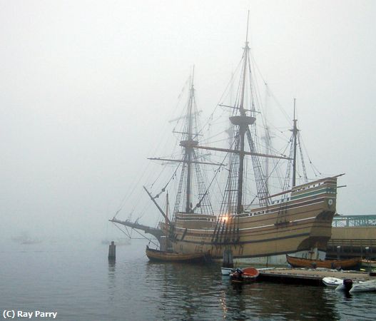 Missing Image: i_0069.jpg - fog in the harbor