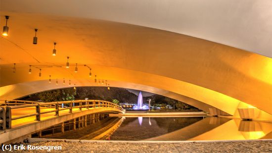 Missing Image: i_0020.jpg - Fountain through-the-tunnel-Pittsbur