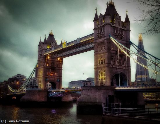 Missing Image: i_0031.jpg - Old Style London Bridge (1)