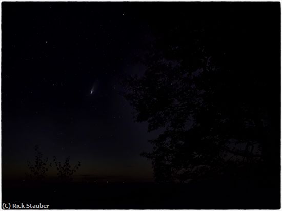 Missing Image: i_0032.jpg - Comet Neowise