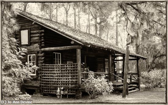 Missing Image: i_0075.jpg - Old Log House
