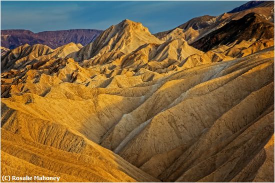 Missing Image: i_0022.jpg - Golden Light in Death Valley