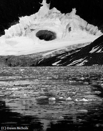 Missing Image: i_0070.jpg - Hole In Big Ice