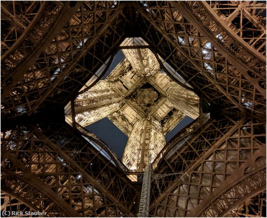 Missing Image: i_0040.jpg - La Tour Eiffel