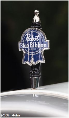 Missing Image: i_0017.jpg - Pabst Blue Ribbon Hood Ornament