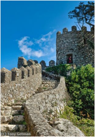 Missing Image: i_0020.jpg - Portugal Castle Wall