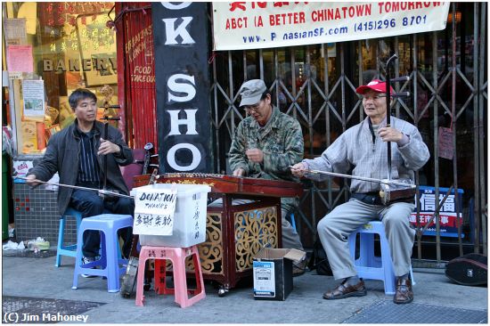 Missing Image: i_0039.jpg - Chinatown Musicians