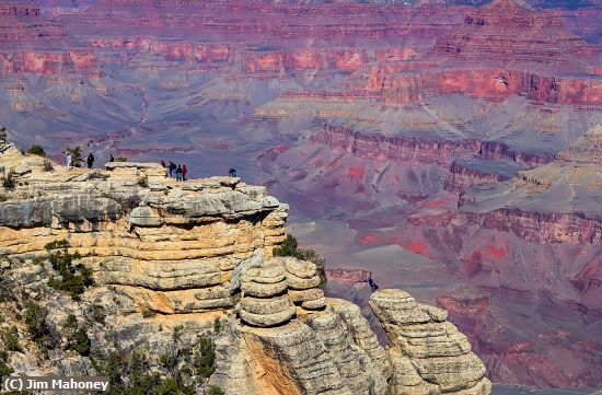 Missing Image: i_0042.jpg - Grand Canyon and Tourists