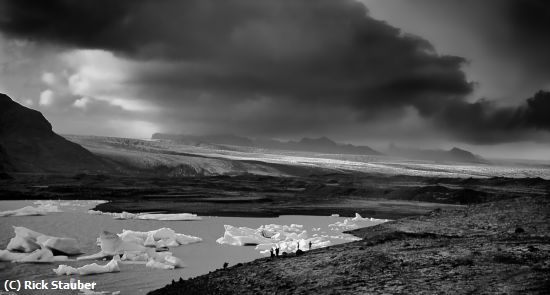 Missing Image: i_0062.jpg - An Icelandic Scene