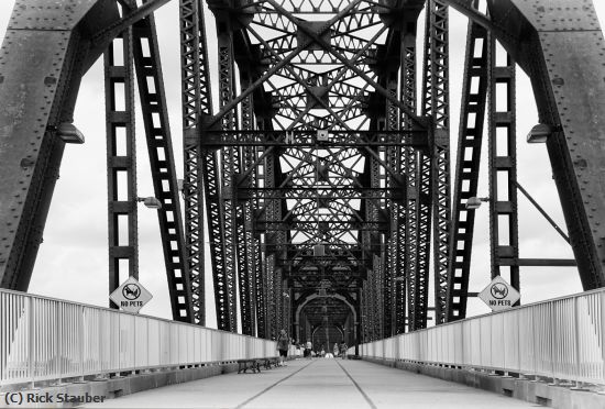 Missing Image: i_0065.jpg - Big Four Bridge, Louisville