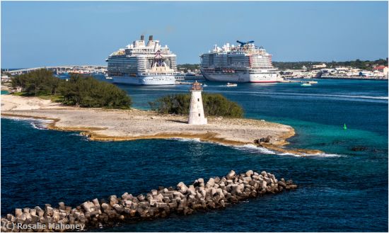 Missing Image: i_0009.jpg - Sailing Into Nassau