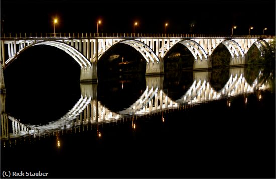 Missing Image: i_0030.jpg - Illuminated Bridge at Night