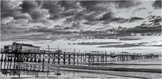 Missing Image: i_0049.jpg - Dark Clouds and Pier