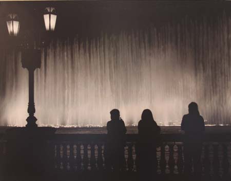 mp1_Dick_Miller_Fountain_at_Night